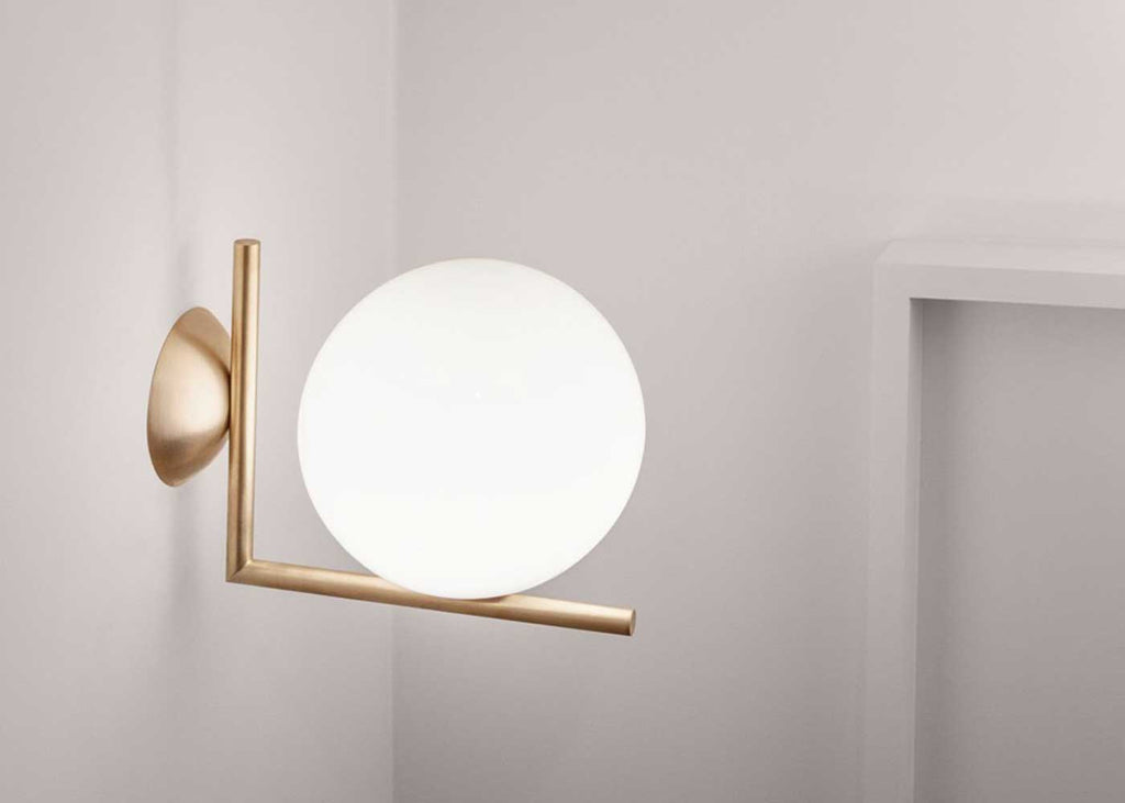 IC W2 Wall Light