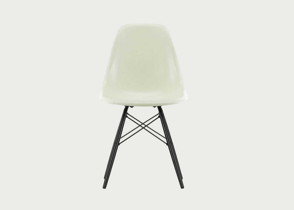 Eames DSW Fibreglass Chair