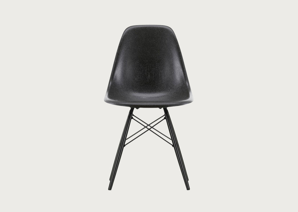 Eames DSW Fibreglass Chair