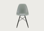 Eames DSW Fibreglass Chair