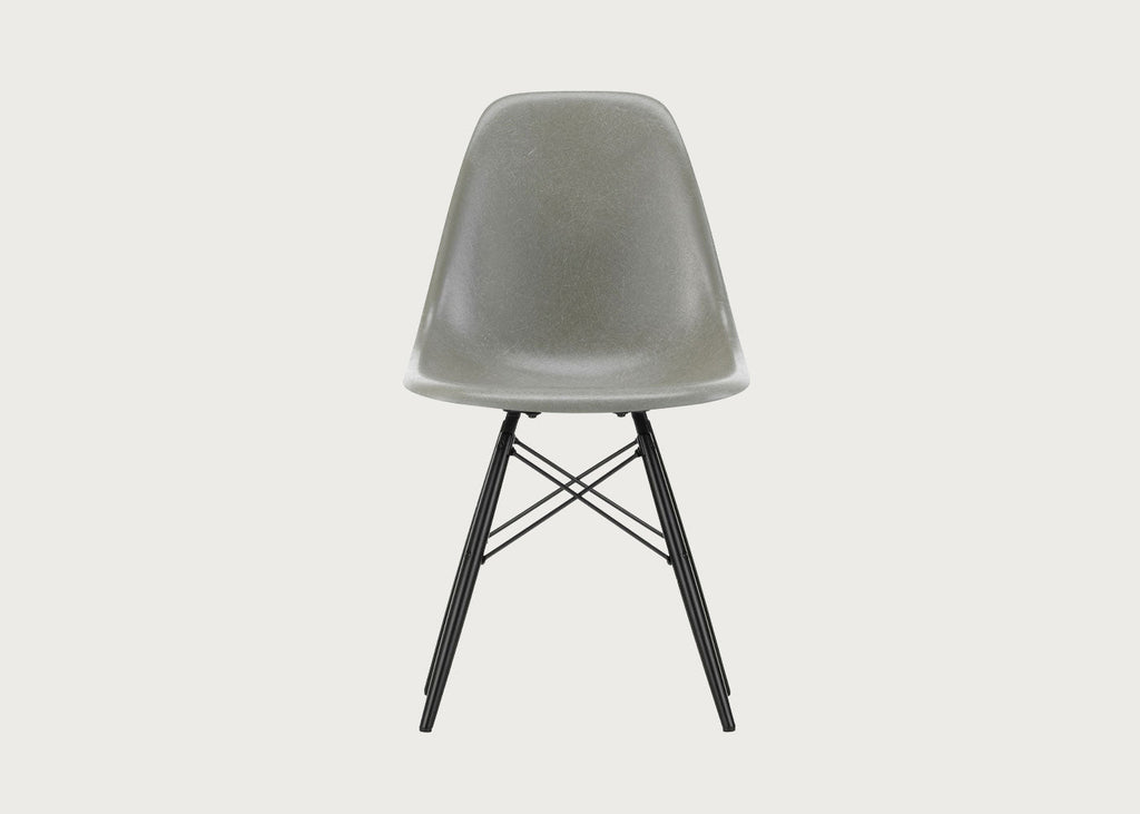 Eames DSW Fibreglass Chair