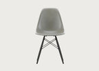 Eames DSW Fibreglass Chair