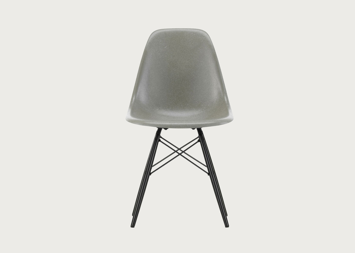 Eames DSW Fibreglass Chair