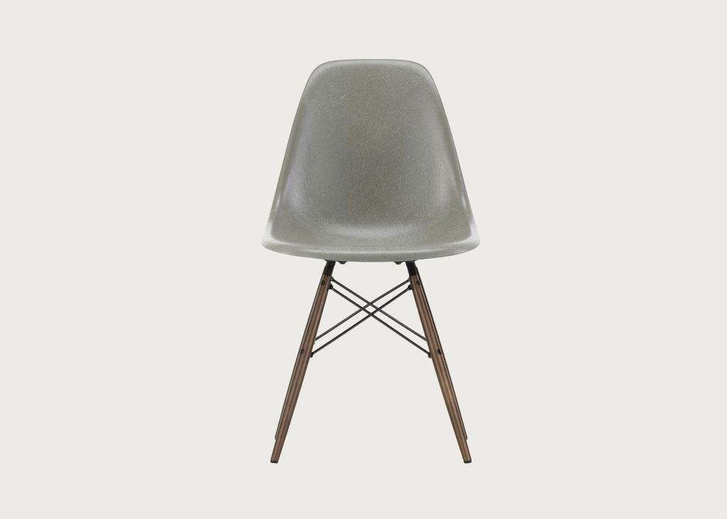 Eames DSW Fibreglass Chair