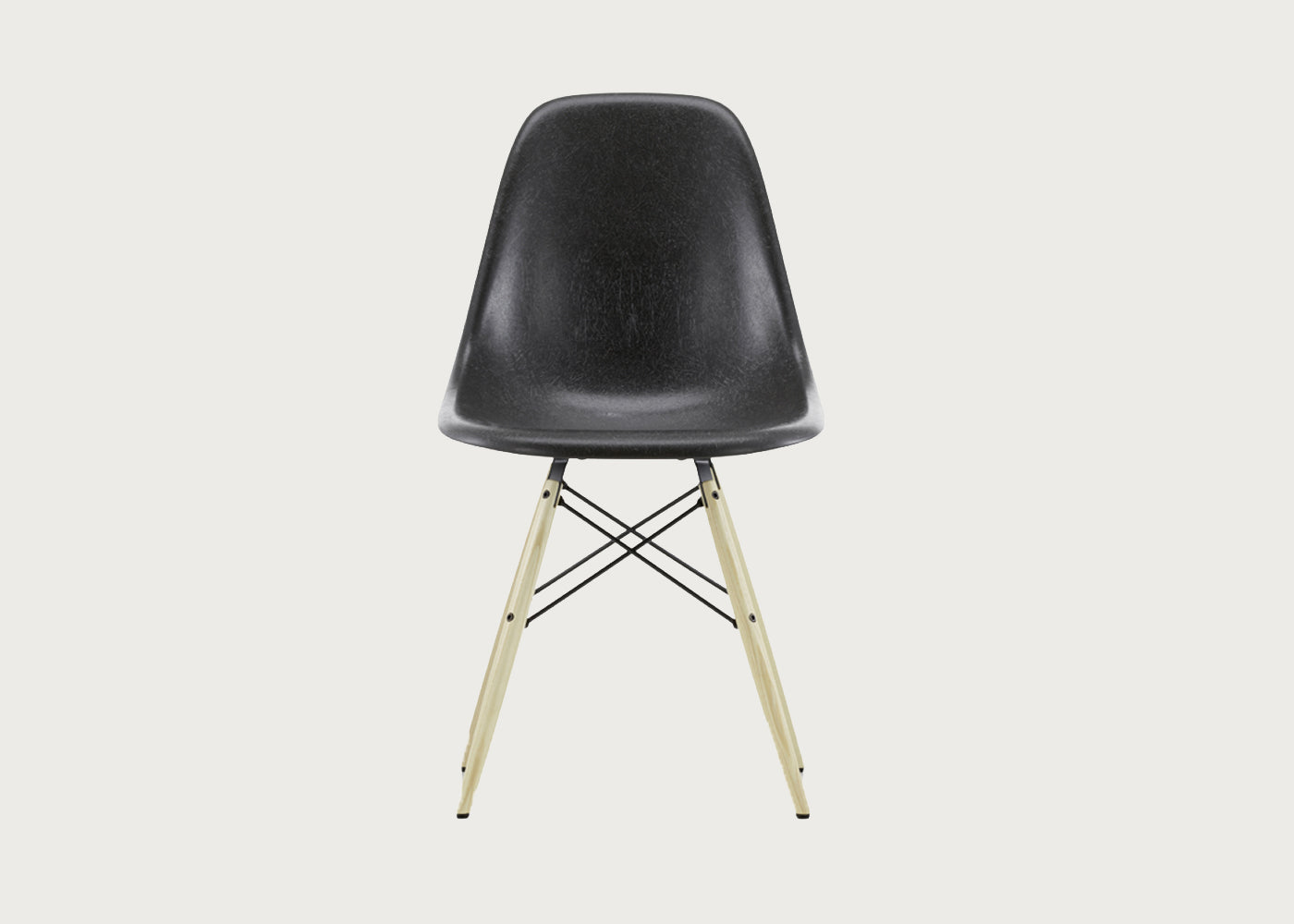 Eames DSW Fibreglass Chair