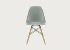 Eames DSW Fibreglass Chair