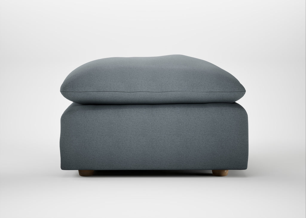 Astrid Ottoman