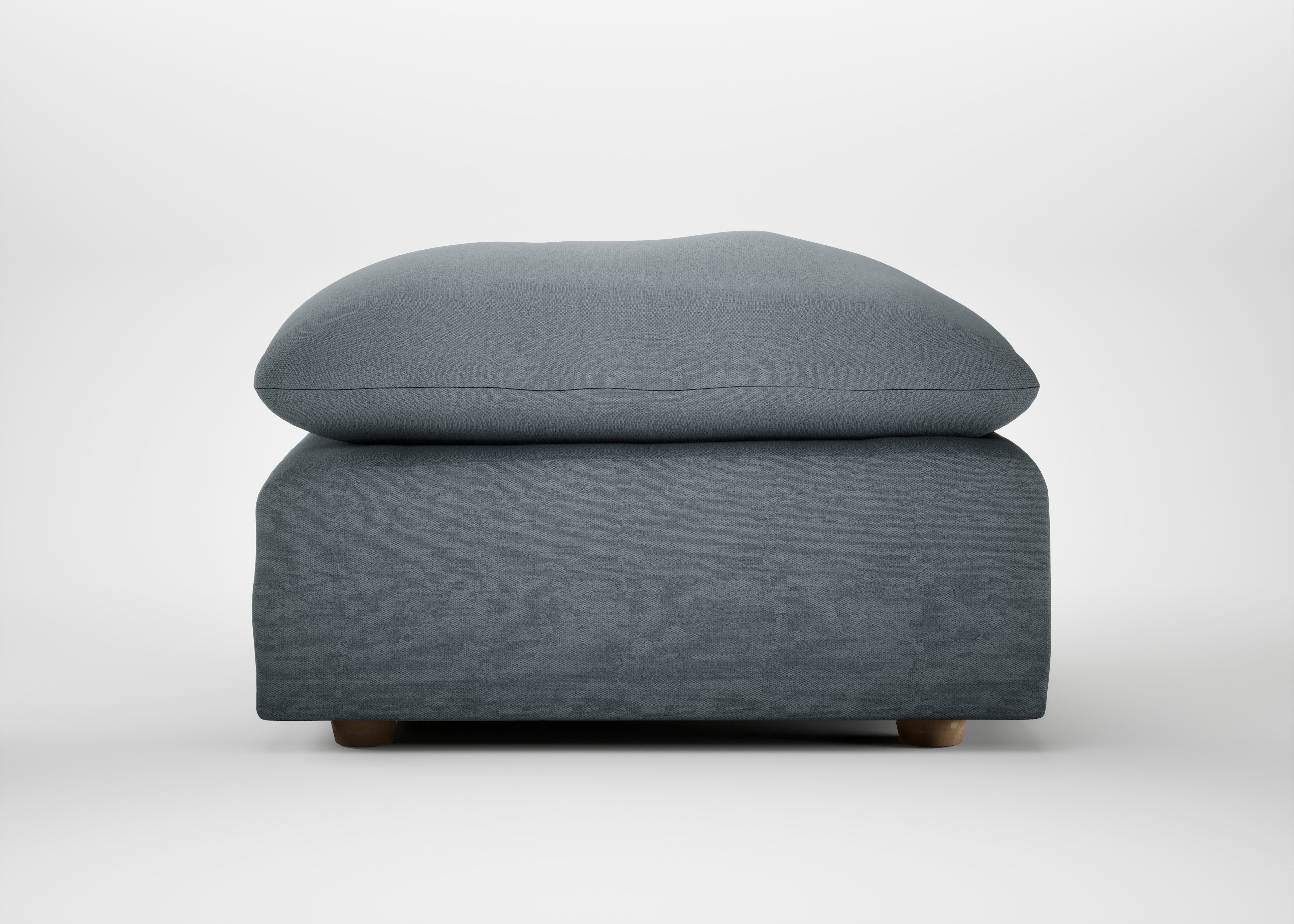 Astrid Ottoman
