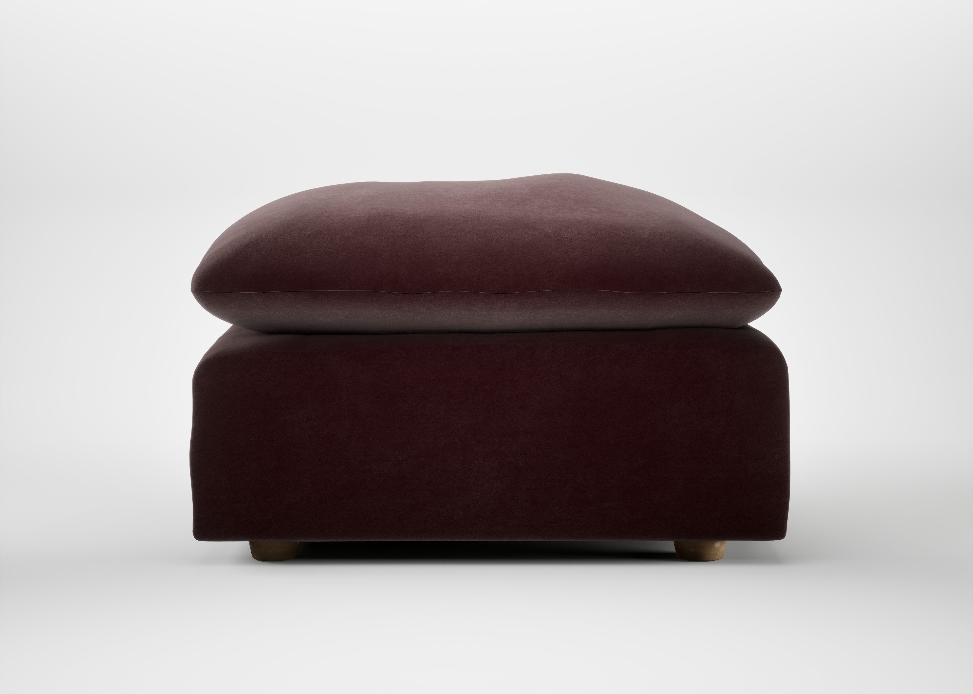 Astrid Ottoman