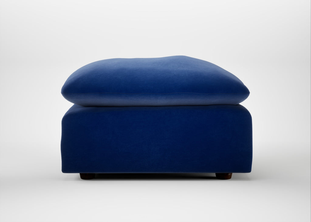 Astrid Ottoman