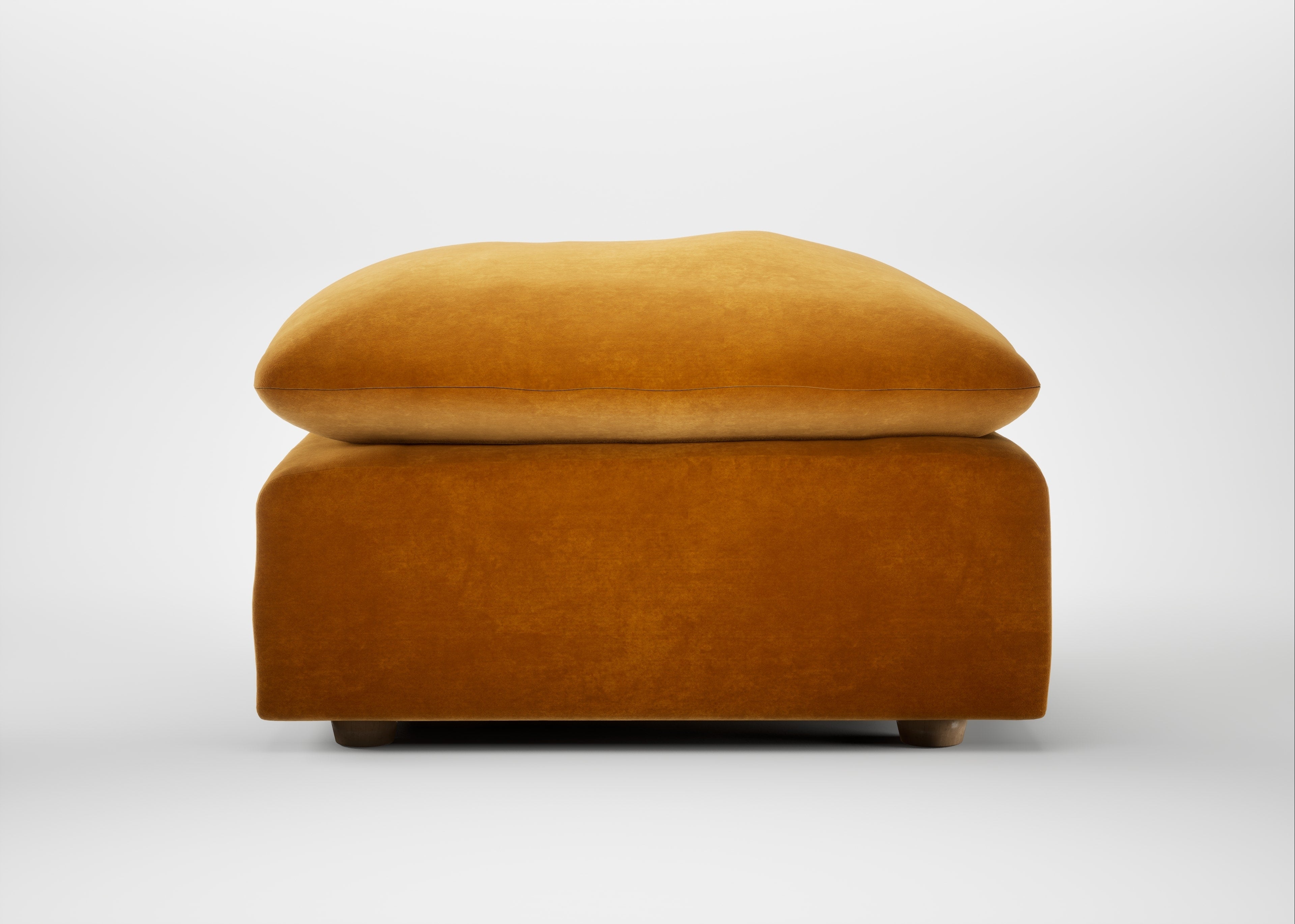 Astrid Ottoman