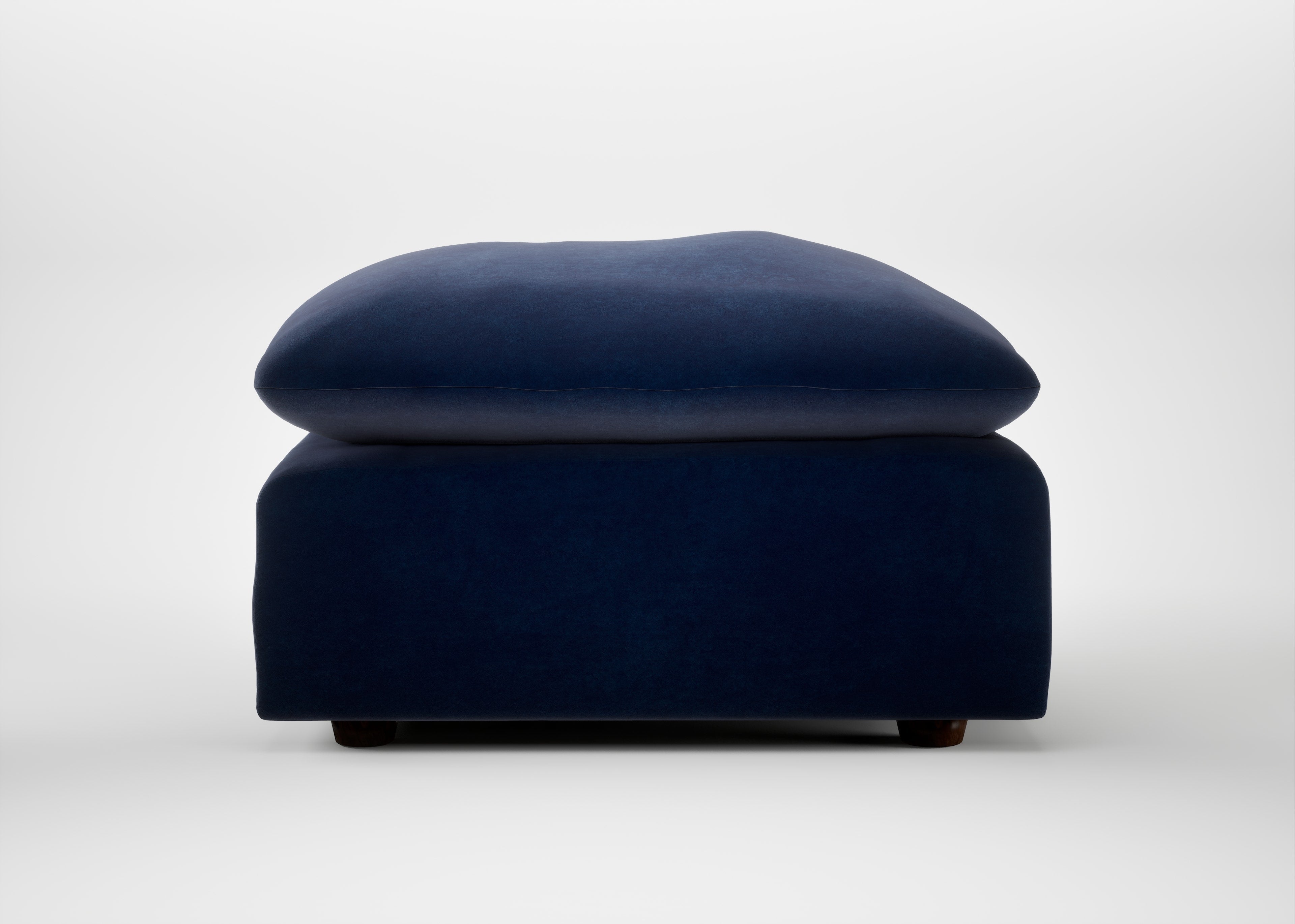 Astrid Ottoman