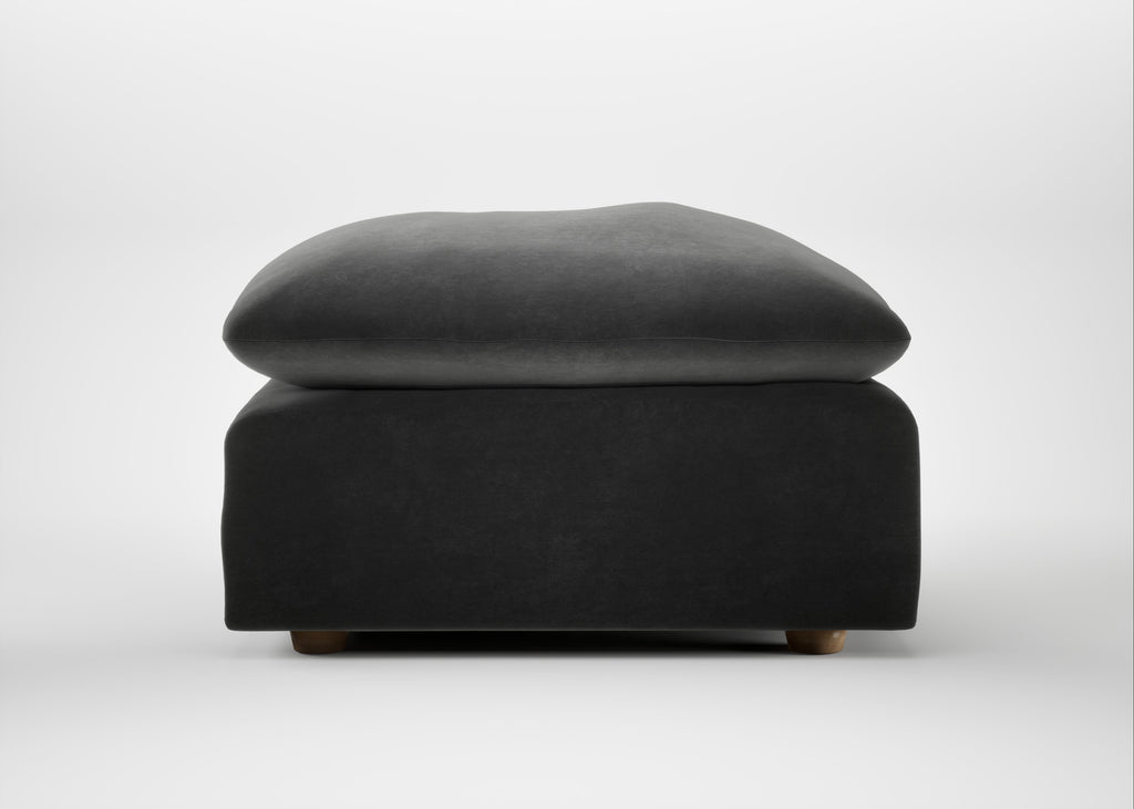Astrid Ottoman