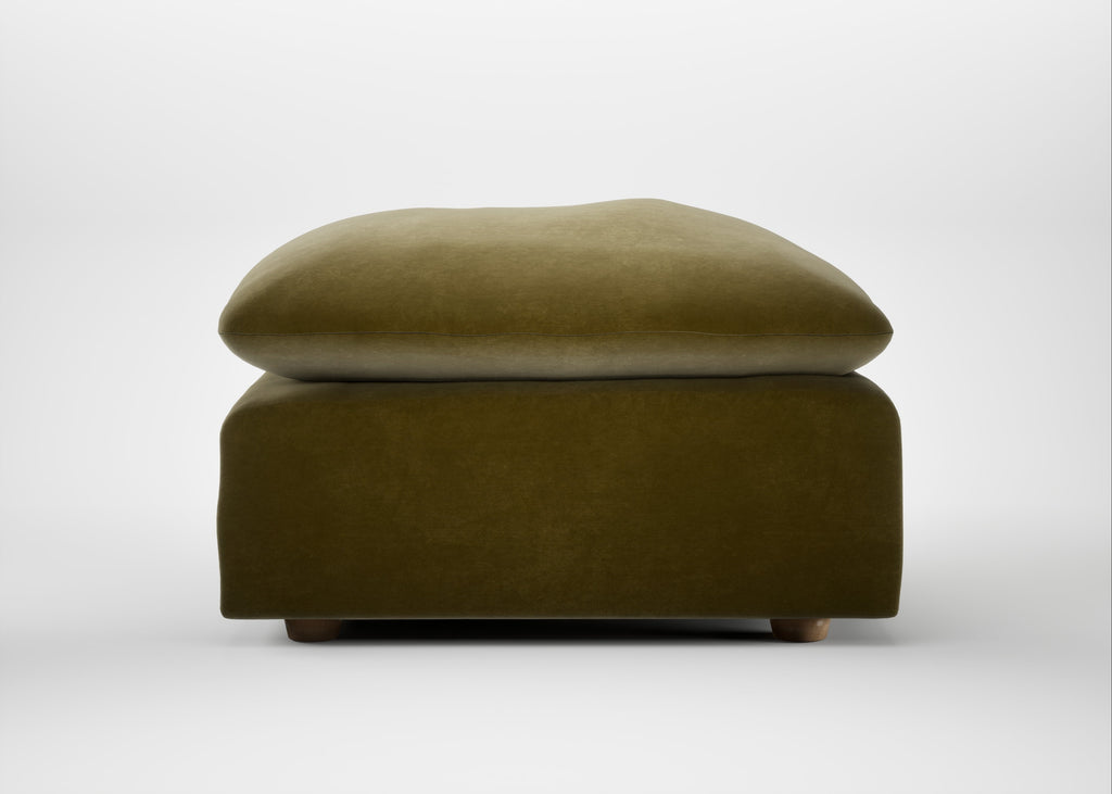 Astrid Ottoman