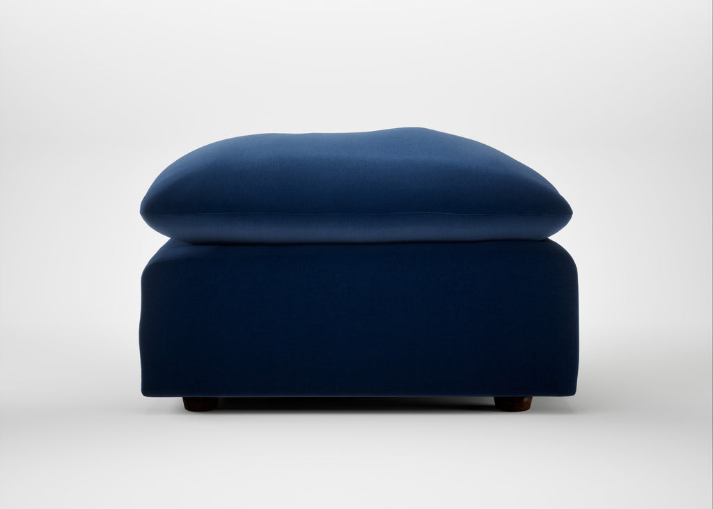 Astrid Ottoman
