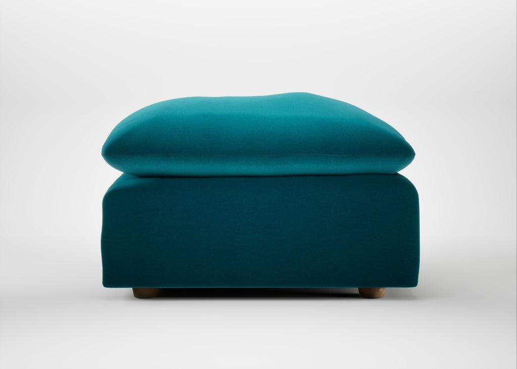 Astrid Ottoman