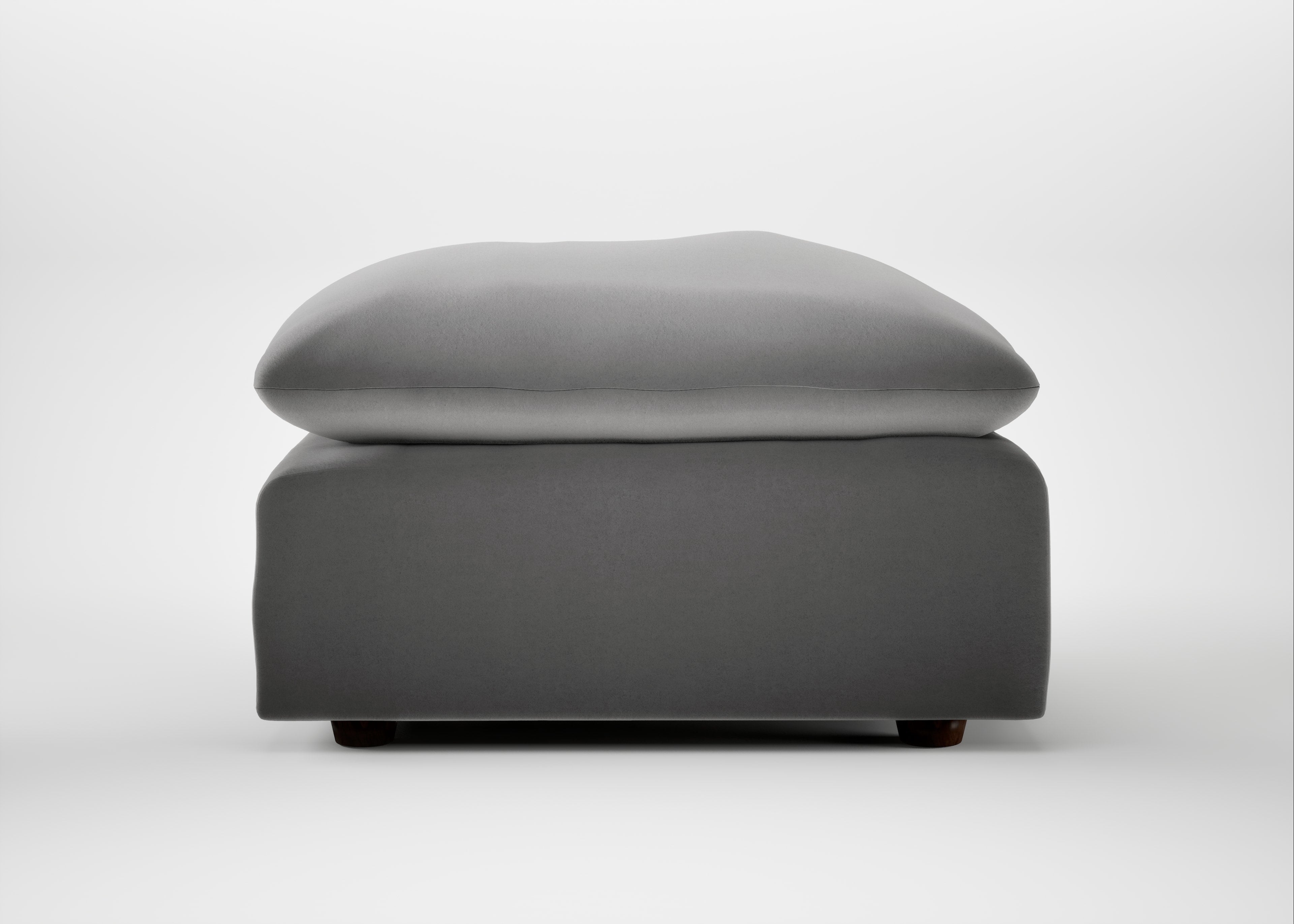 Astrid Ottoman