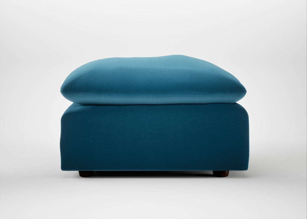Astrid Ottoman