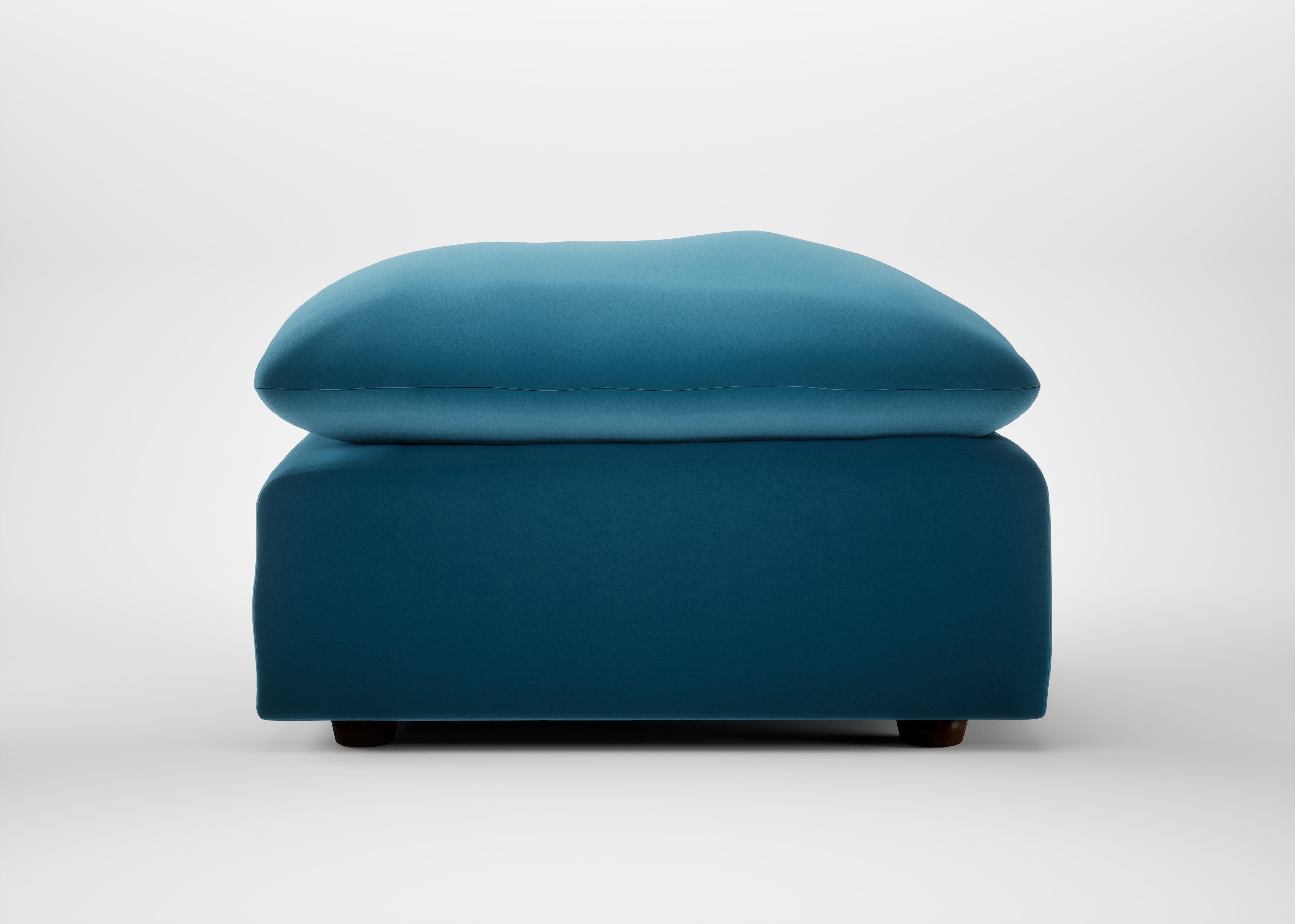 Astrid Ottoman