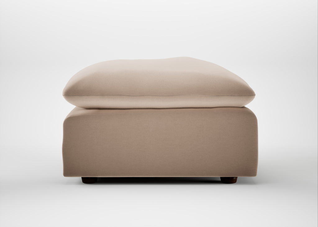 Astrid Ottoman