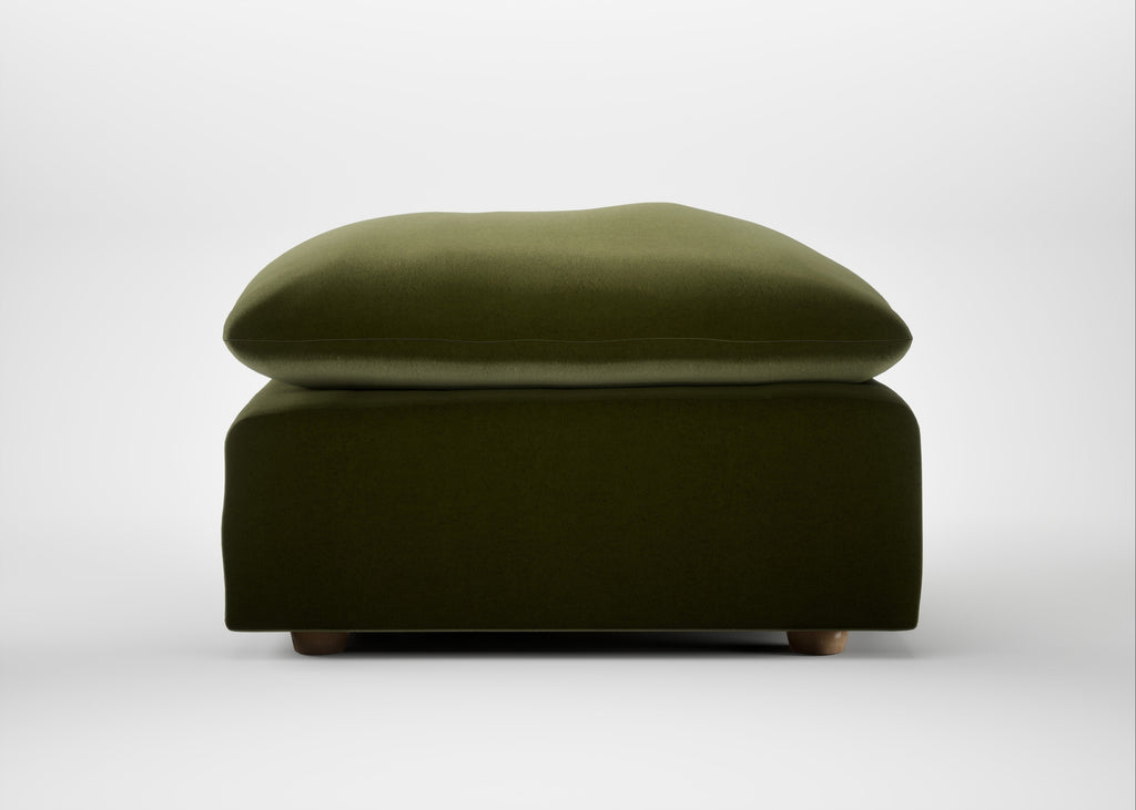 Astrid Ottoman