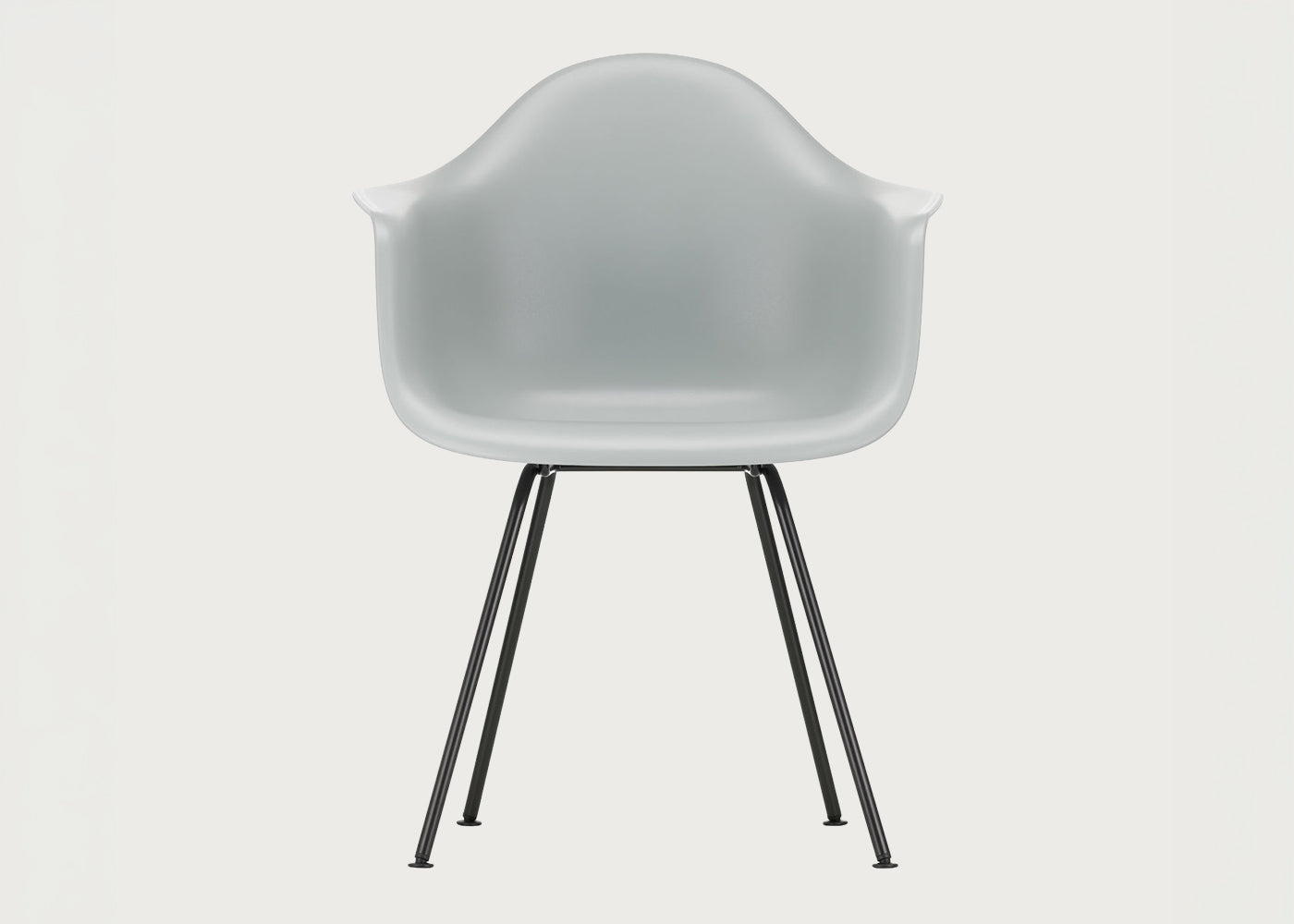 Eames Plastic Armchair RE DAX