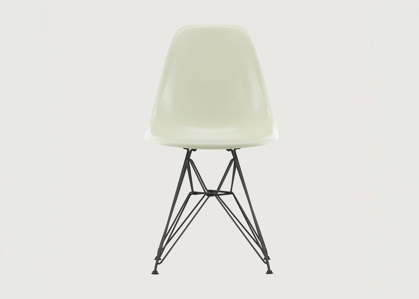 Eames Fibreglass Side Chair DSR
