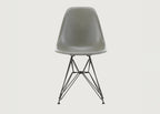 Eames Fibreglass Side Chair DSR