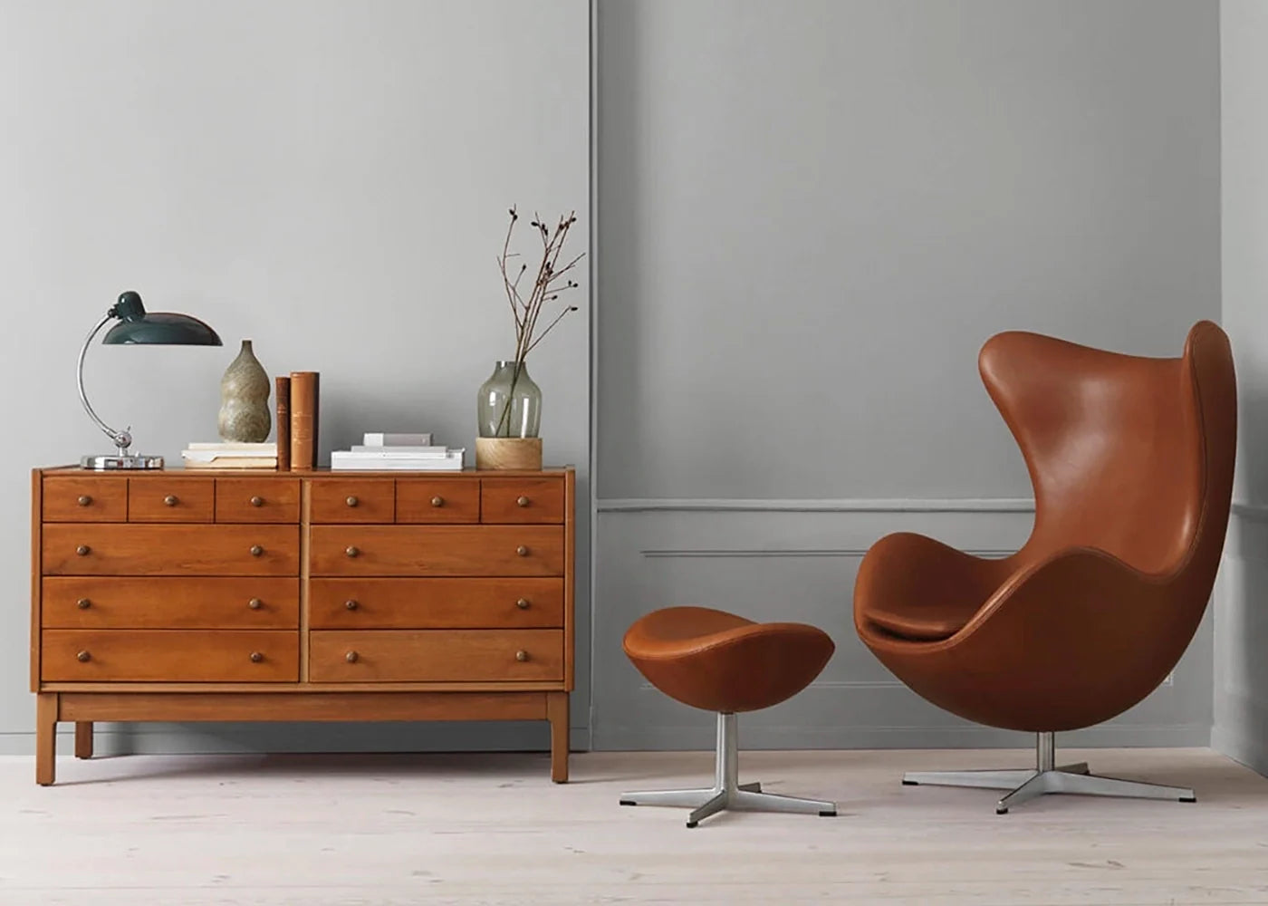 Egg Footstool