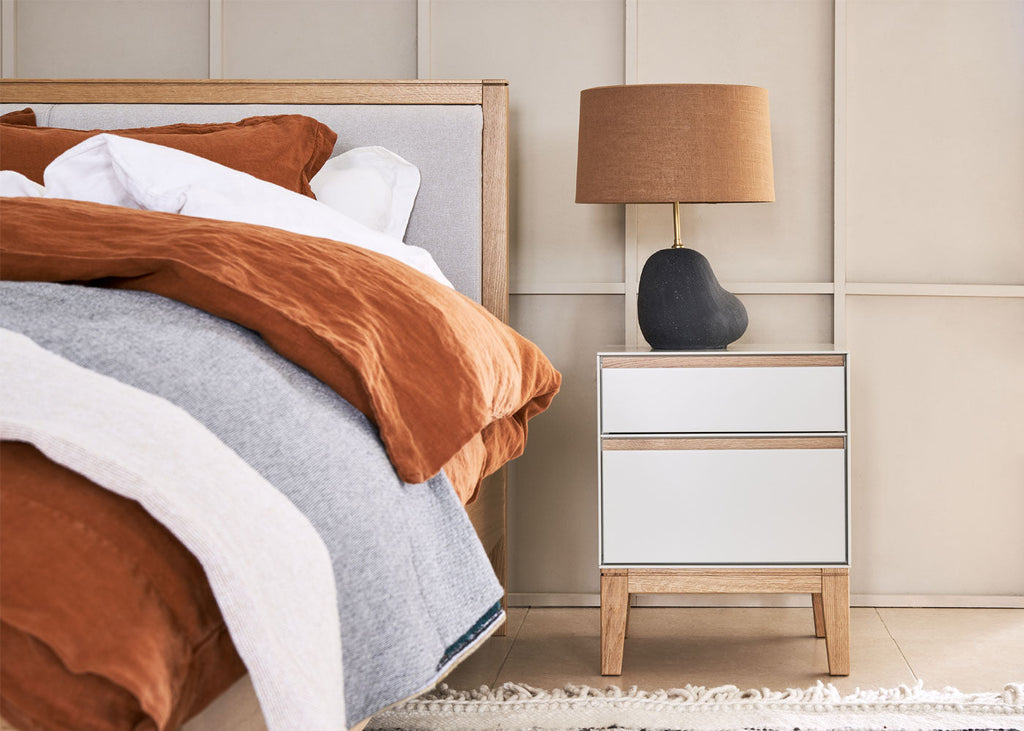 Lars Bedside Table