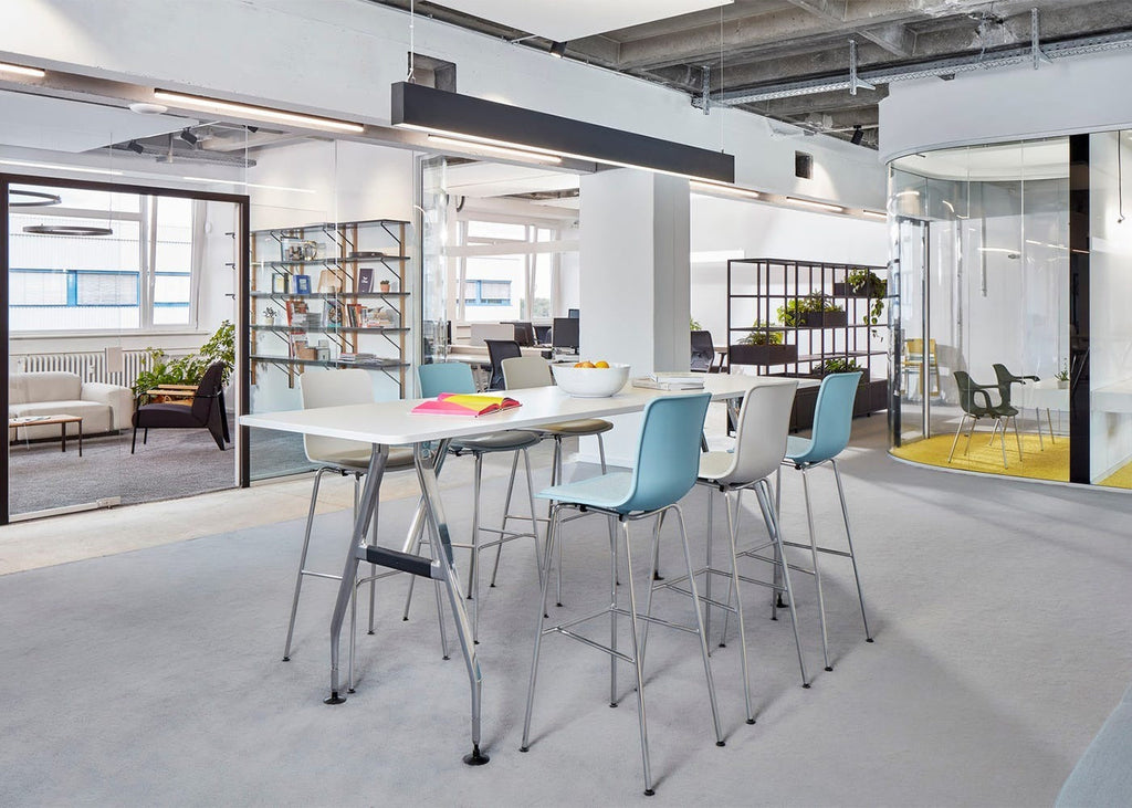 HAL RE Bar Stool High