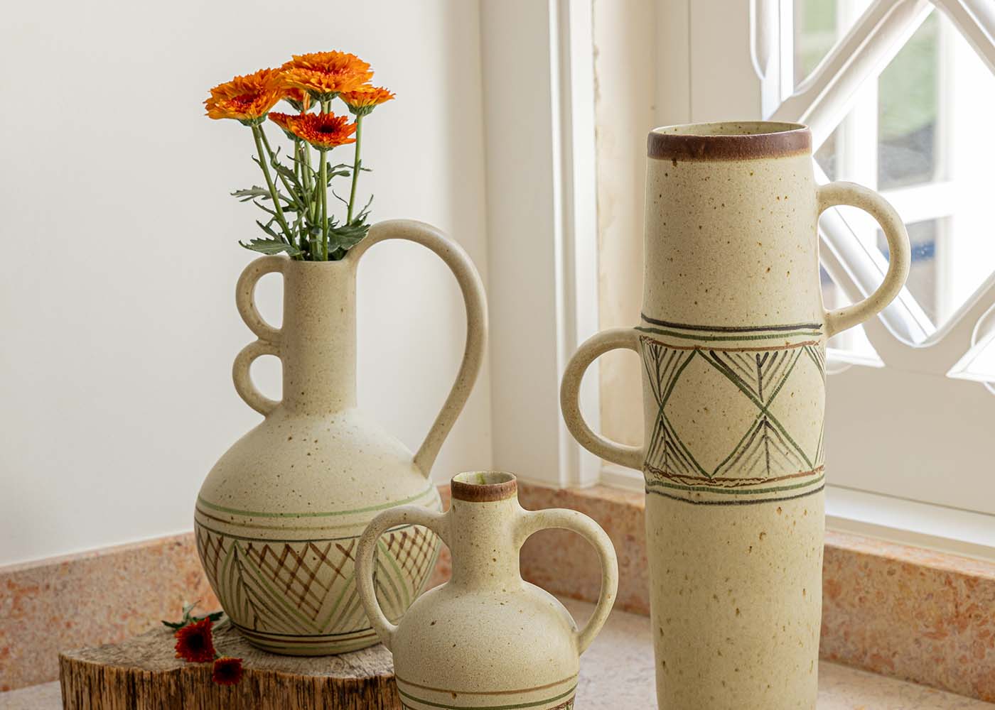 Large Handled Sgraffito Vase 39cm