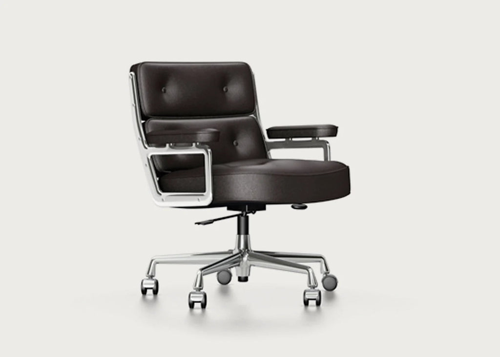 Eames ES 104 Lobby Chair