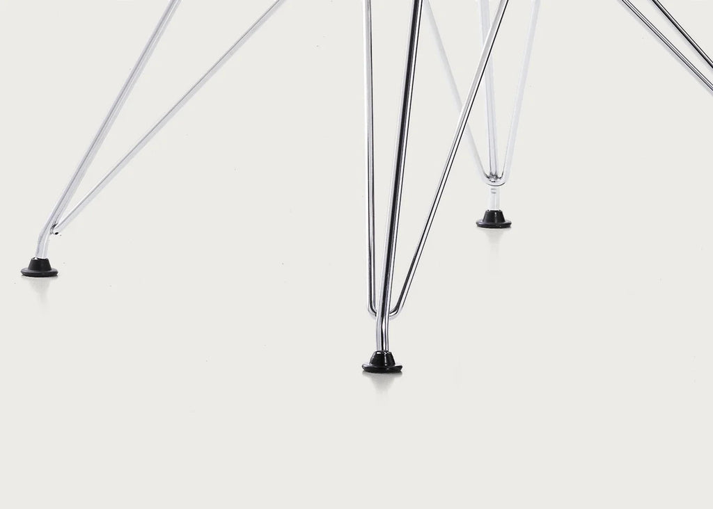 Eames Plastic Armchair RE DAR