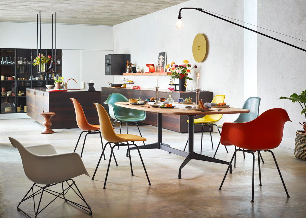 Eames Plastic Armchair RE DAX