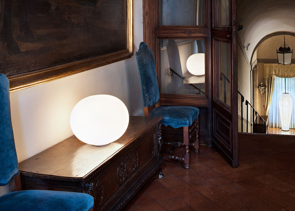 Glo-Ball Basic Table Lamp