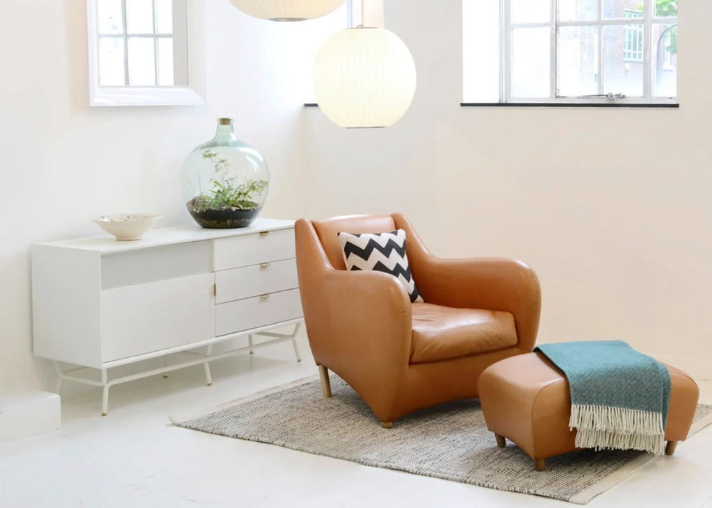 Balzac Footstool