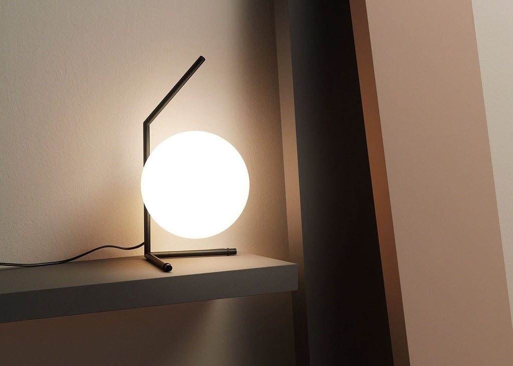 IC T1 Low Table Light
