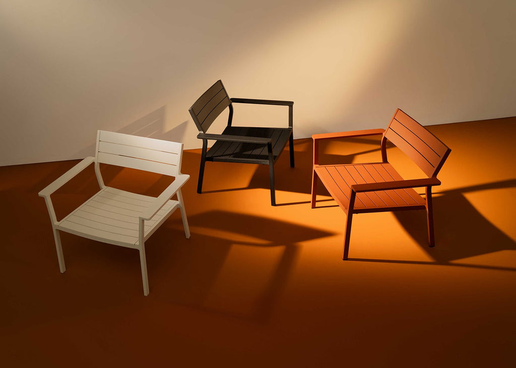 Eos Outdoor Lounge Chair