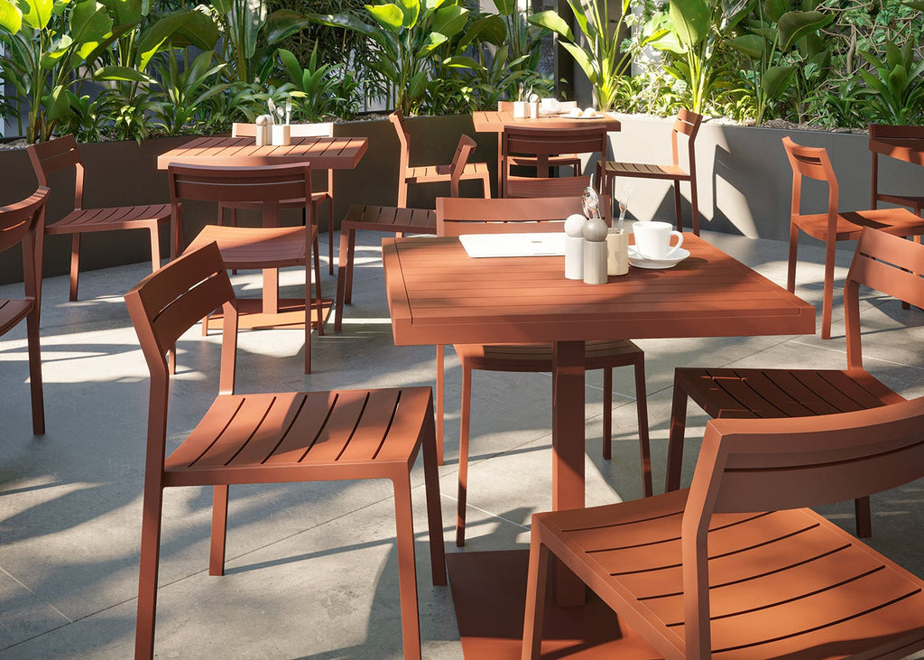 Eos Outdoor Side Chair
