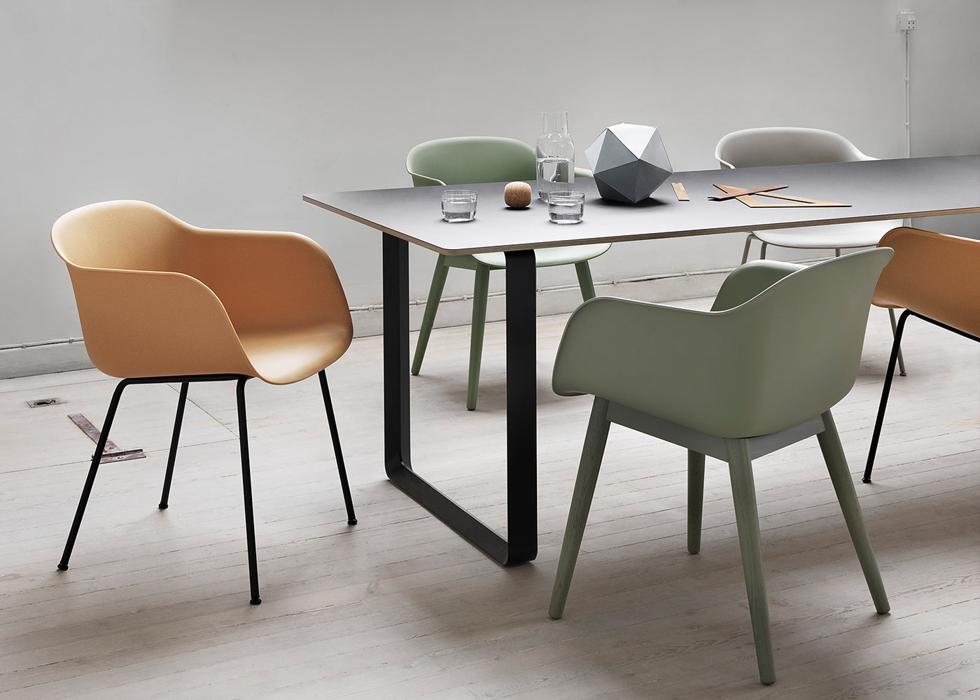 Fiber Armchair Tube Base