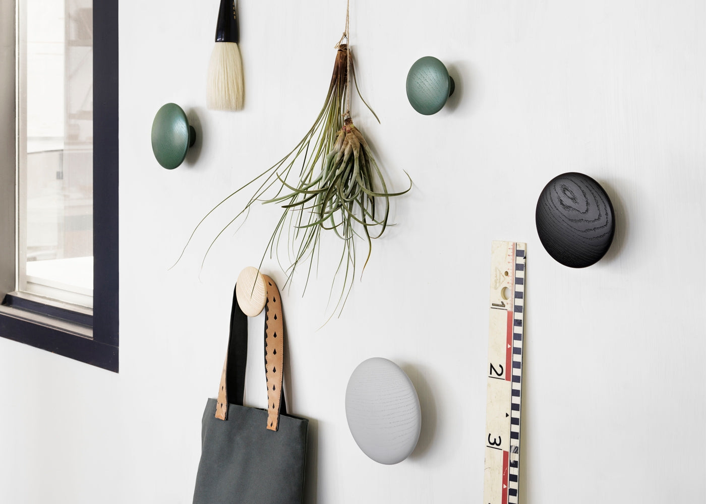 The Dots Set of 5 Coat Hooks