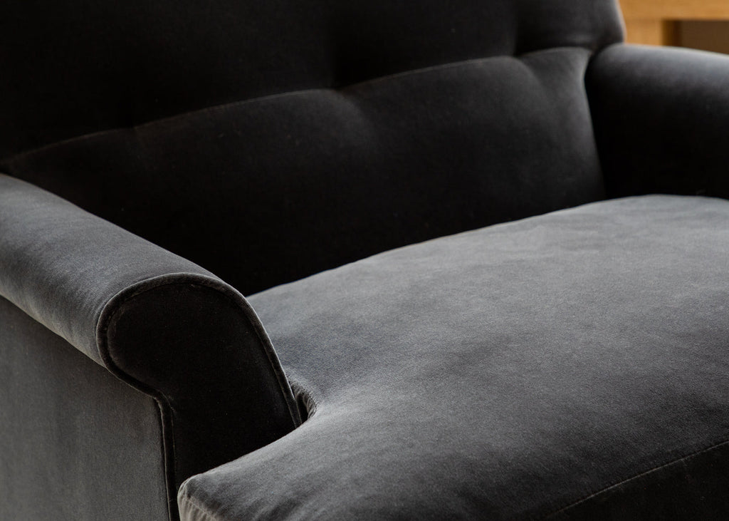 Oscar Formal Armchair