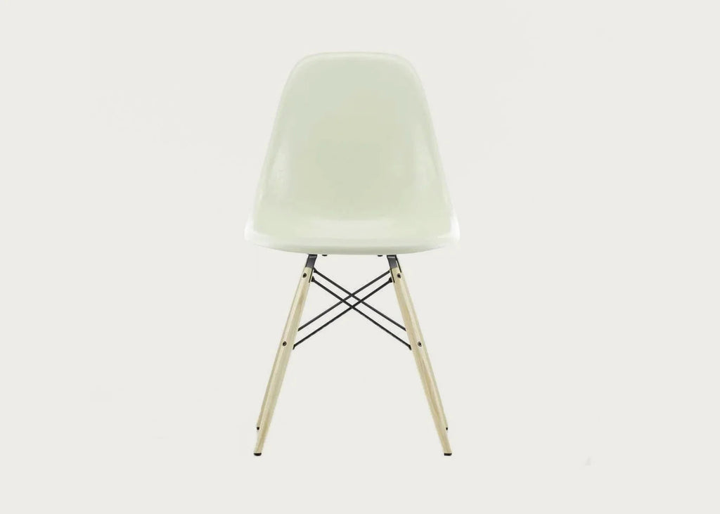 Eames DSW Fibreglass Chair