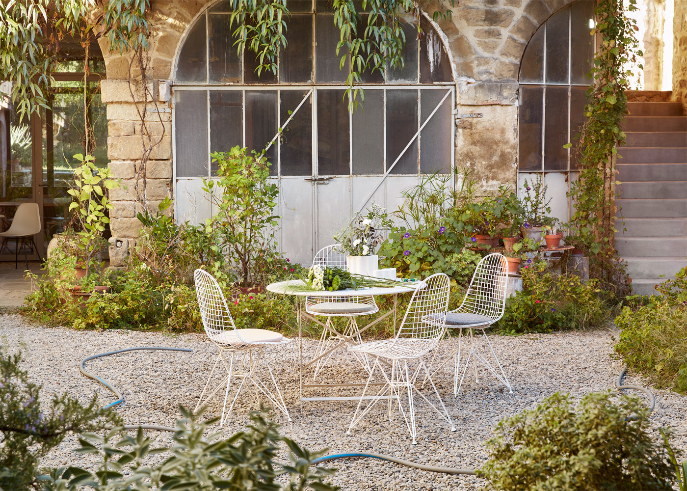 Eames Wire Chair DKR