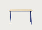 Compas Direction Desk
