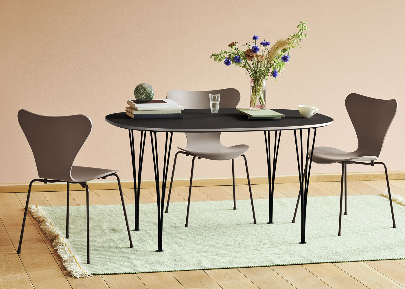 Series 7 Chair