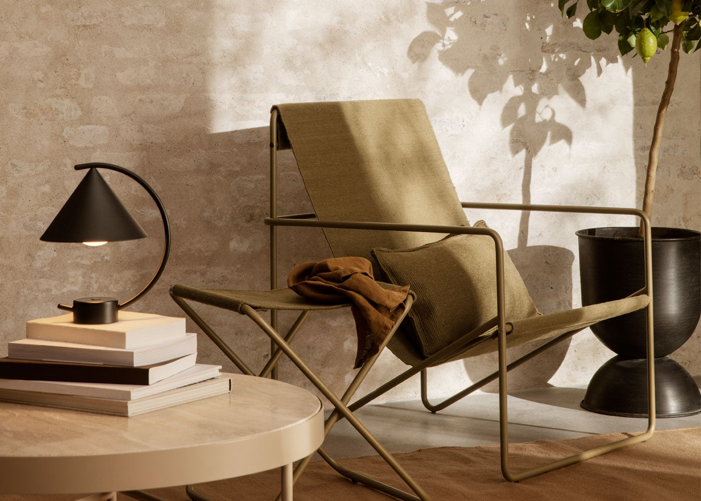 Meridian LED Portable Table Lamp