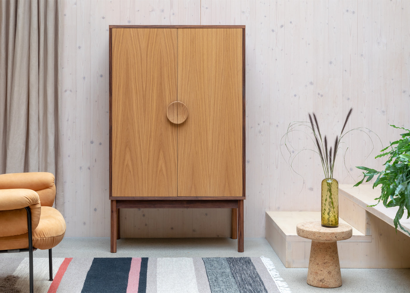 Tinta Highboard
