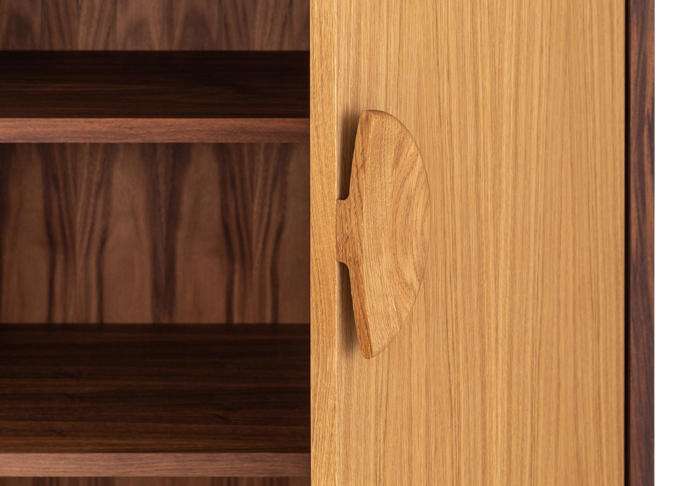 Tinta Highboard